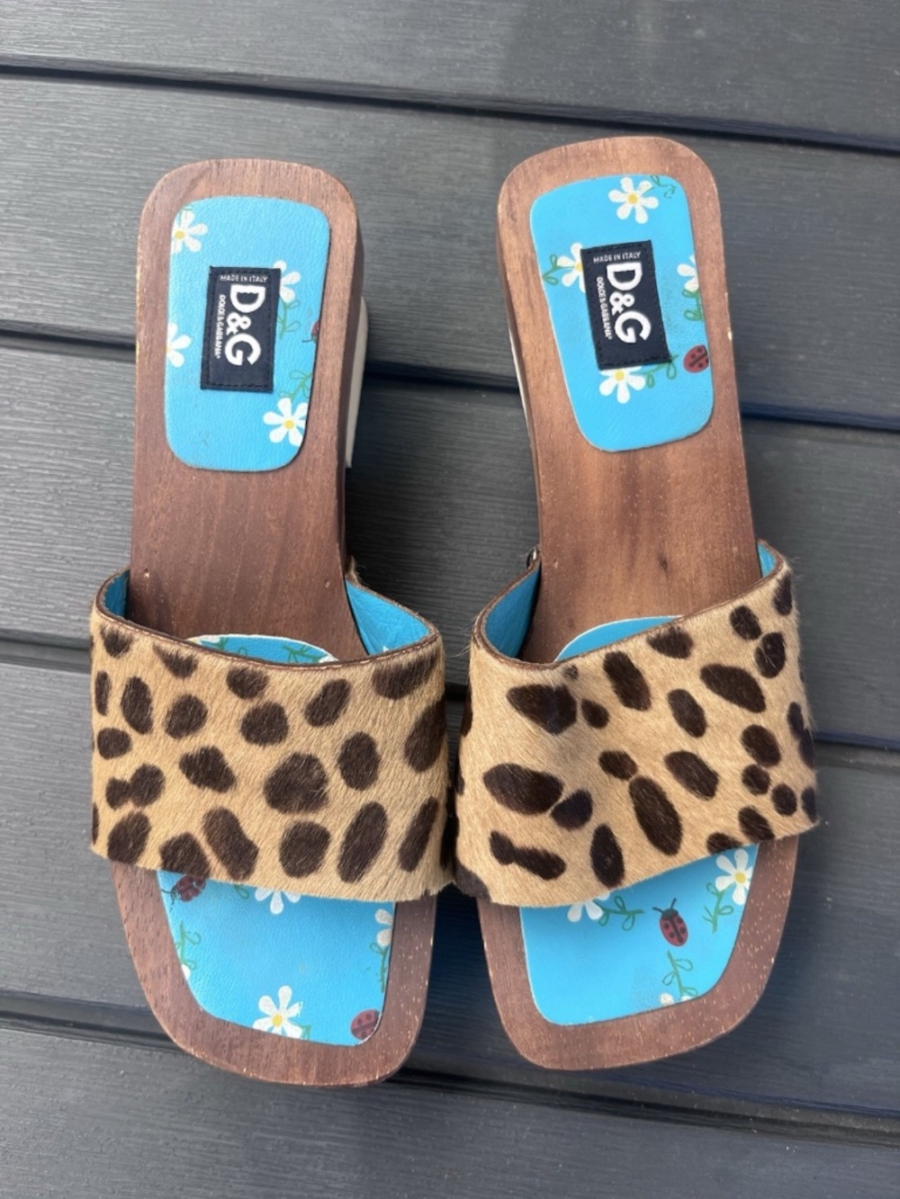 SOLD! Y2K Vintage D&G Dolce & Gabbana Rare Pony Hair/ Ladybug Wooden Sandal 37 - Picture 1 of 10